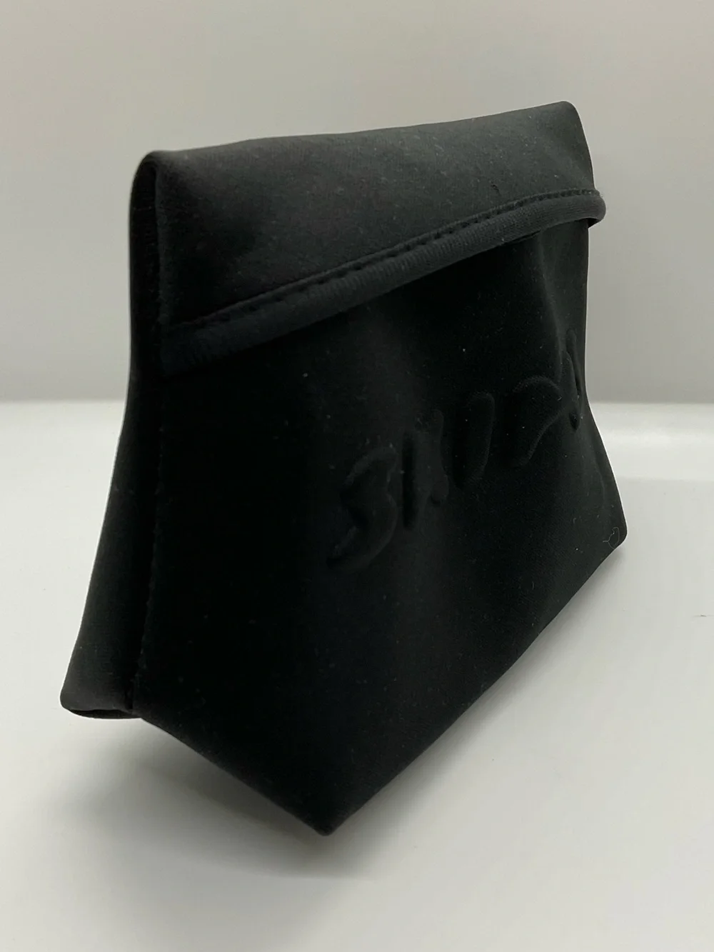 New SKIMS Black Neoprene Cosmetic Makeup Toiletry Pouch Bag